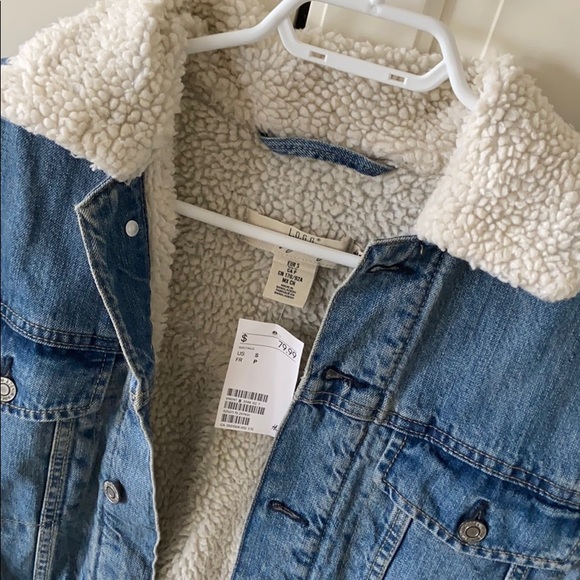 BRAND NEW Sherpa lined denim jacket - Picture 3 of 5